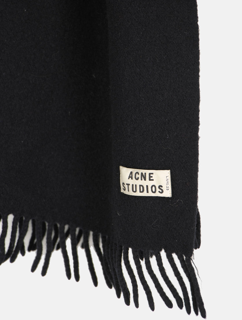 Cachecol Acne Studios